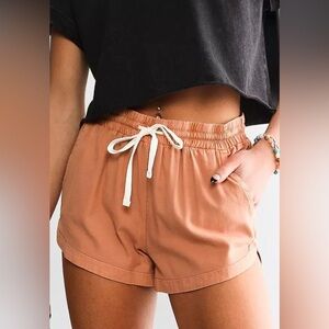 Billabong Road Tripping Women’s Shorts Medium Light Orange Surf Shortie